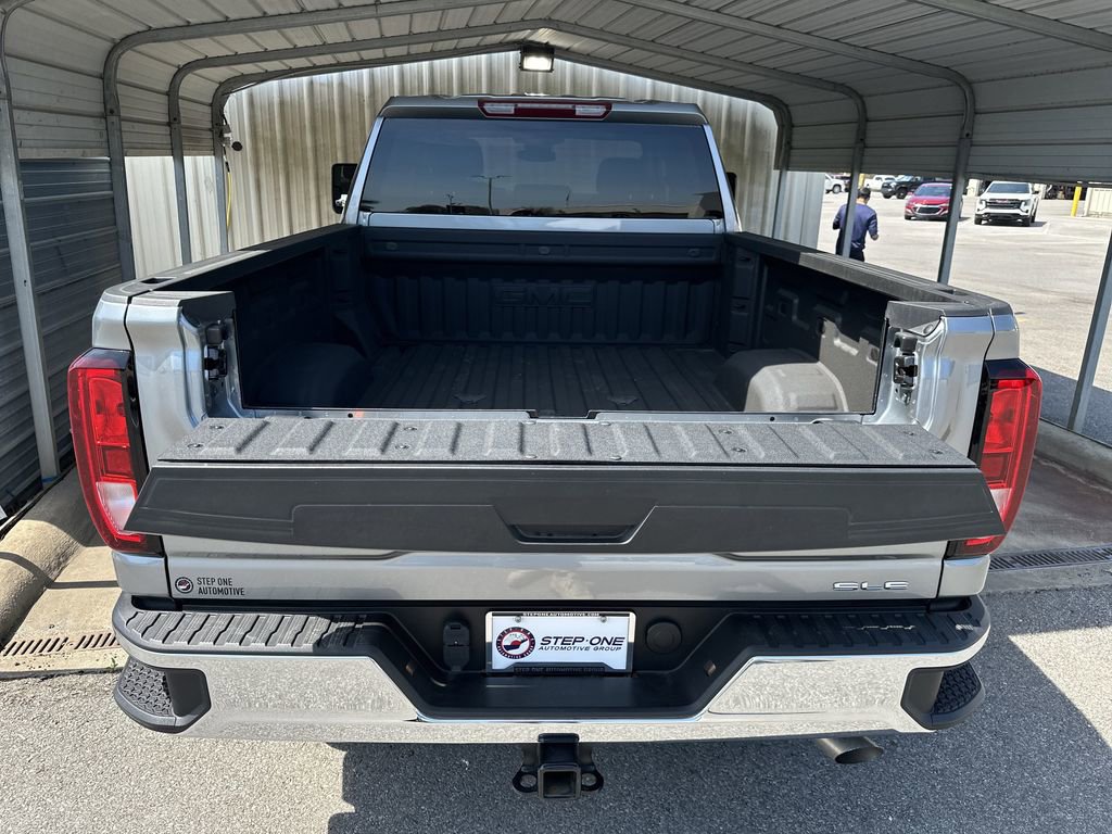 Used 2025 GMC Sierra 2500 SLE image 31