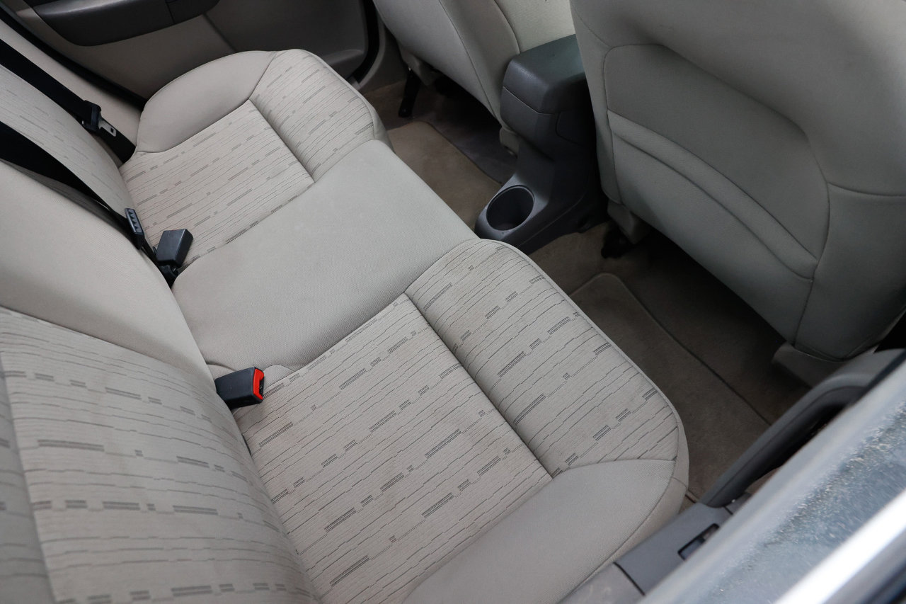 Used 2010 Ford Focus SE image 12