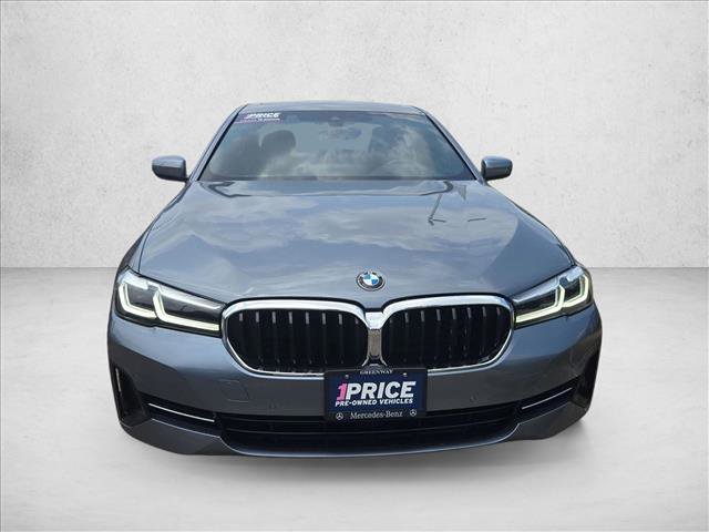 Used 2022 BMW 530i w/ Premium Package RWD video 2
