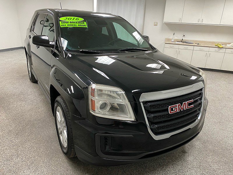 Used 2016 GMC Terrain SLE image 3