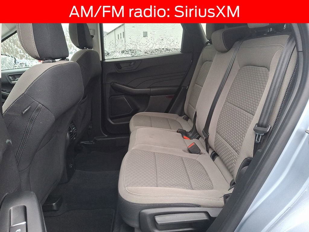 Used 2022 Ford Escape SE w/ Cold Weather Package image 10