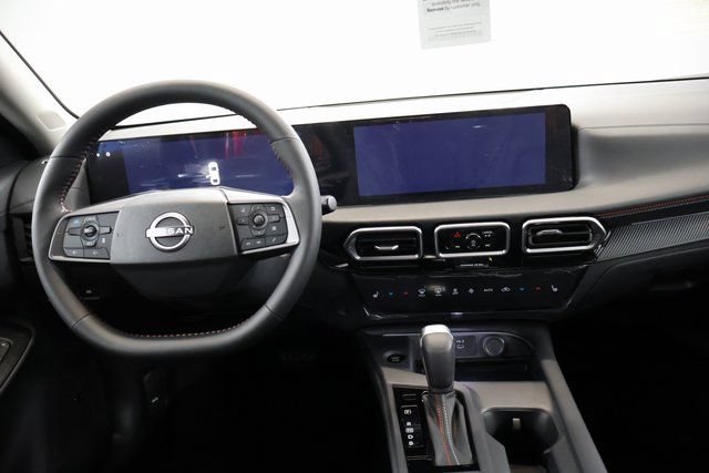 New 2026 Nissan Sentra SR w/ SR Premium Package FWD image 15