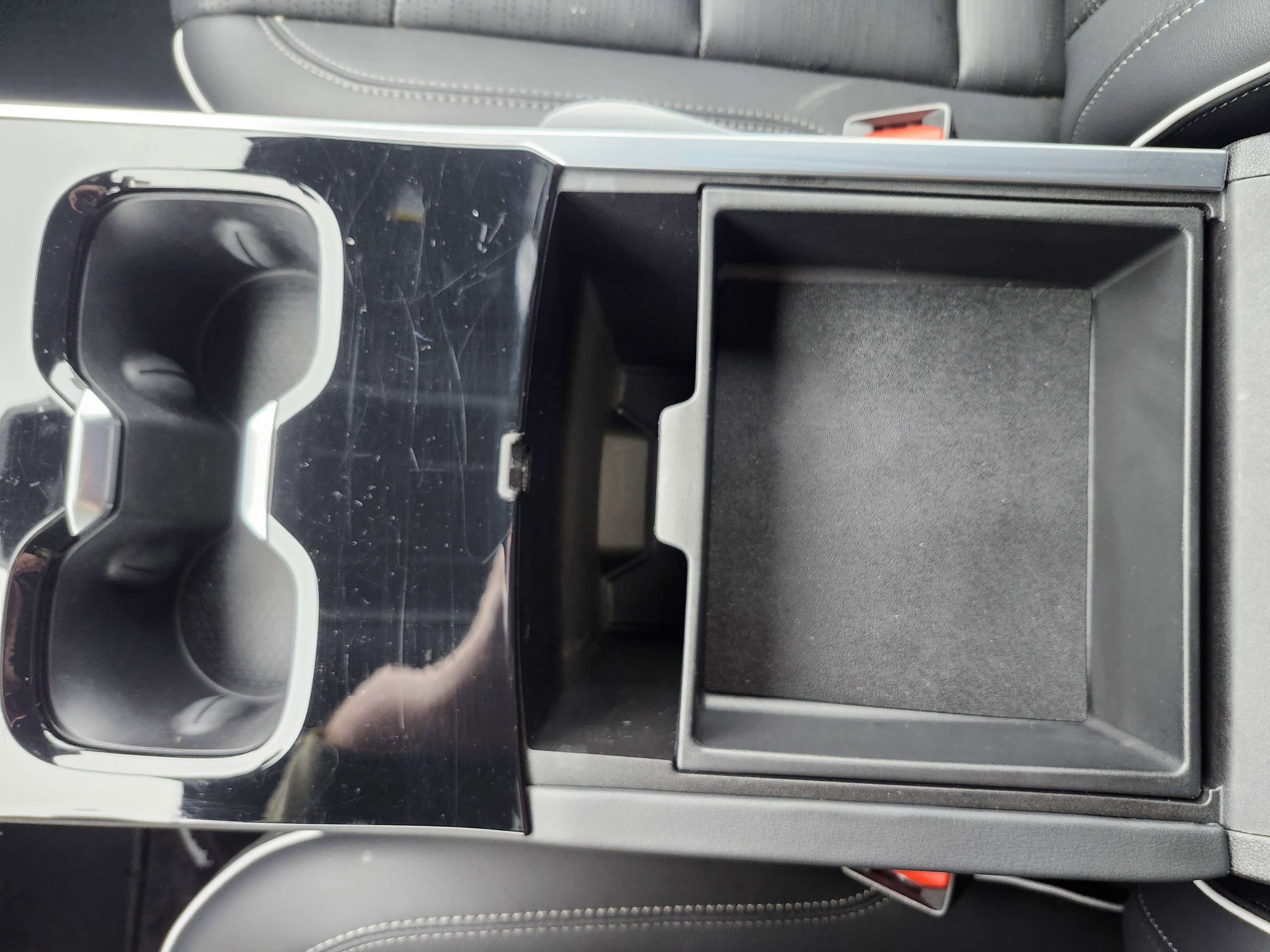 Used 2025 Buick Enclave Sport Touring image 25