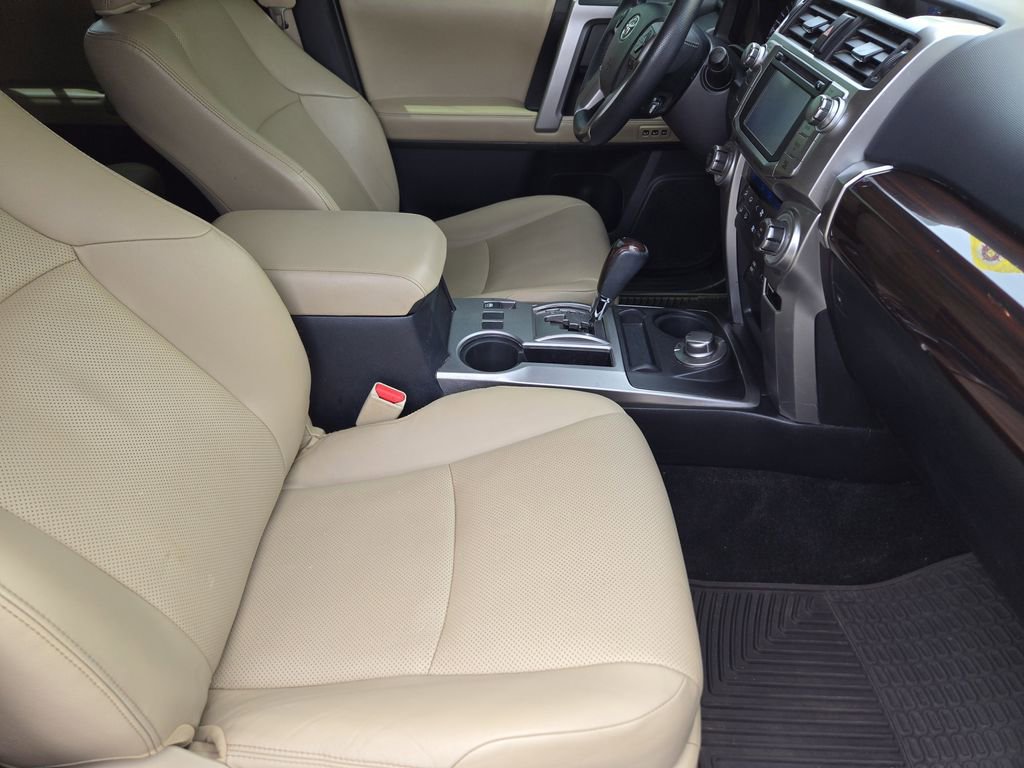 Used 2019 Toyota 4Runner Limited AWD/4WD image 15