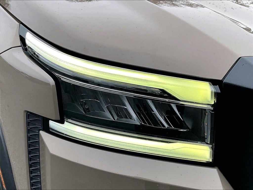 Used 2022 Nissan Frontier Pro-X image 30