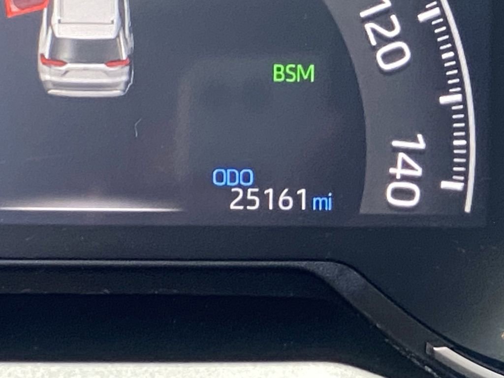 Certified 2024 Toyota RAV4 XLE AWD/4WD image 35