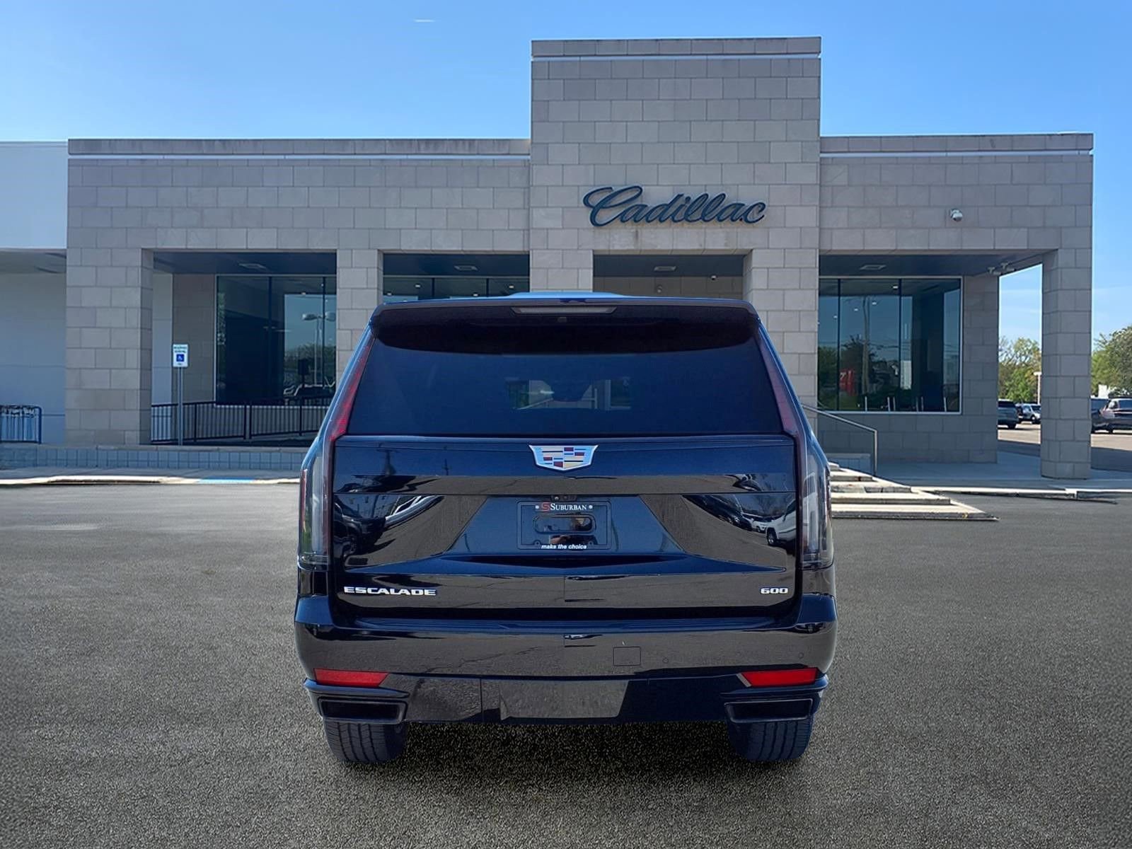 Used 2021 Cadillac Escalade ESV Sport w/ Driver Assist Tech Package AWD/4WD image 6