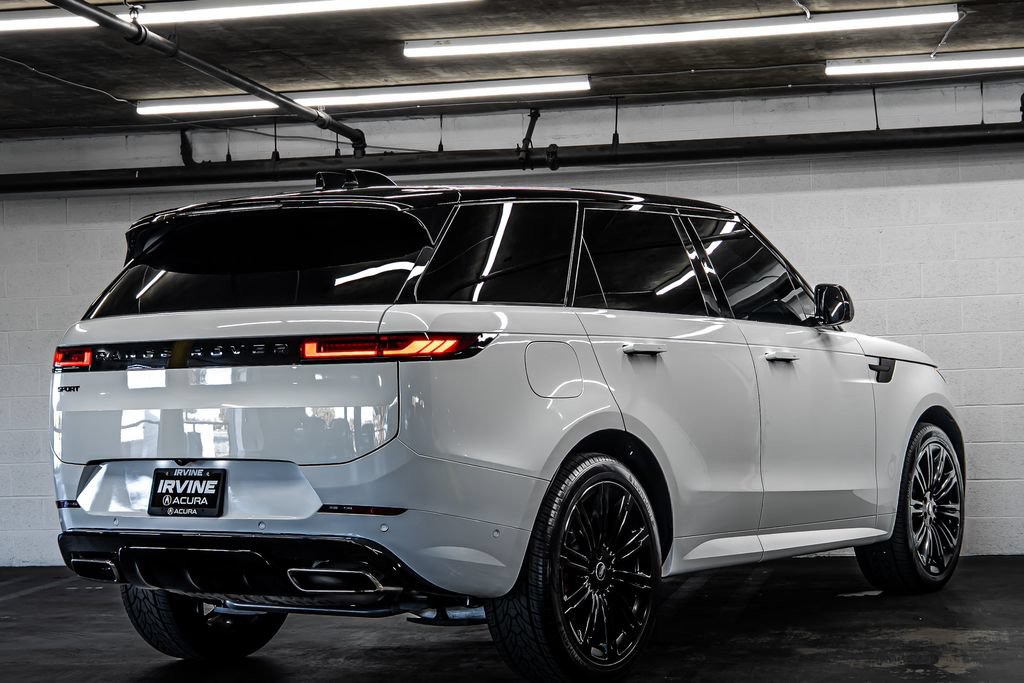 Used 2024 Land Rover Range Rover Sport Dynamic SE AWD/4WD image 5