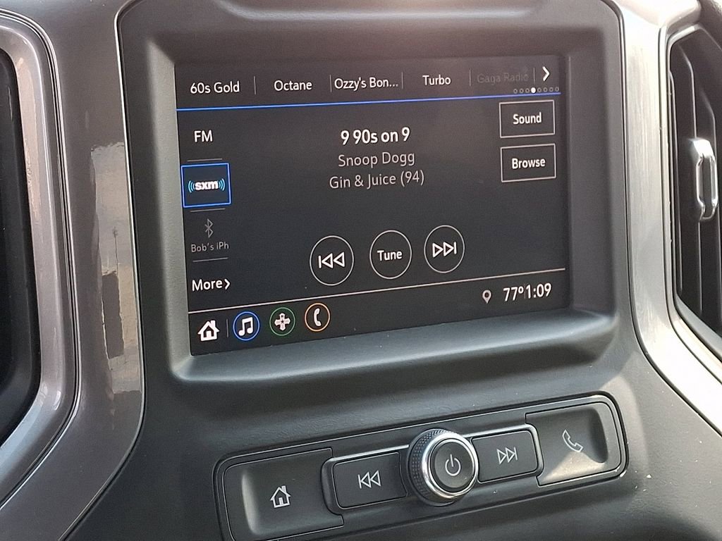 Used 2020 Chevrolet Silverado 1500 Custom Trail Boss w/ Custom Convenience Package image 3