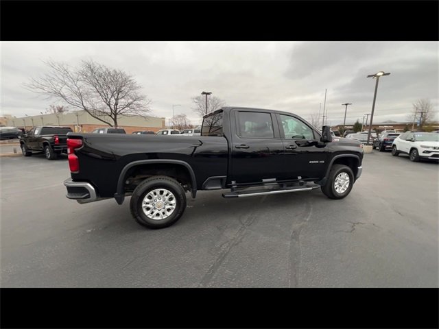 Certified 2023 Chevrolet Silverado 2500 LT w/ Convenience Package image 8