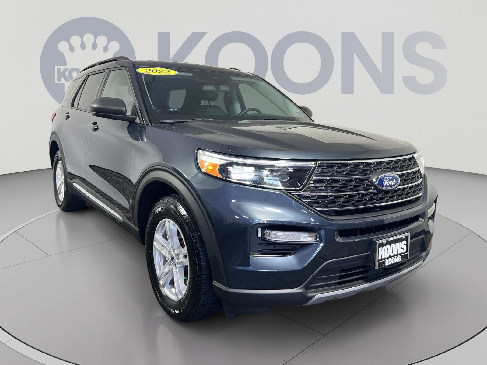 Used 2022 Ford Explorer XLT w/ Equipment Group 202A AWD/4WD image 10