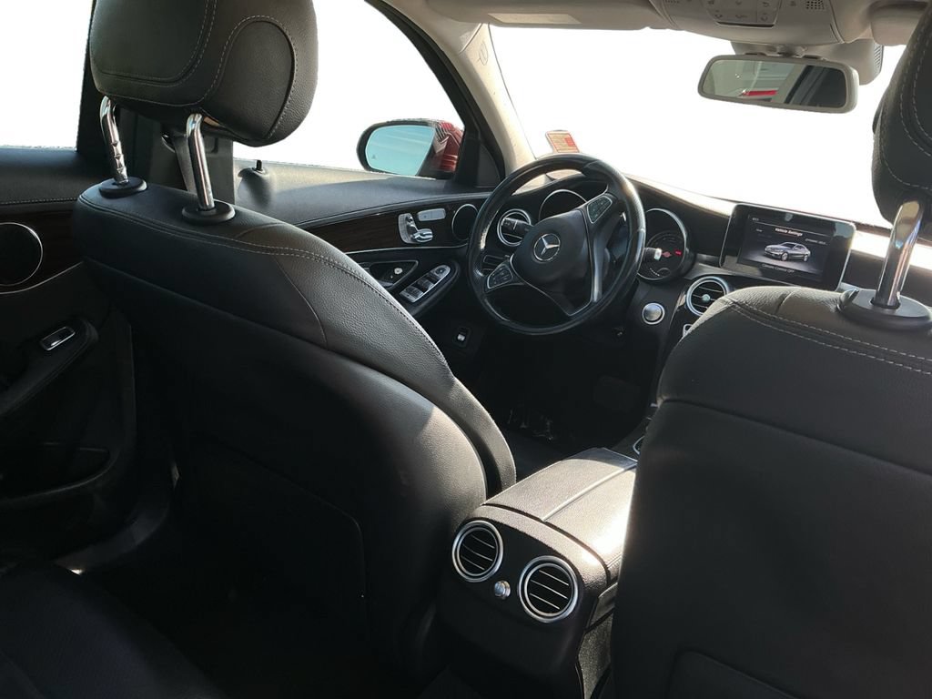 Used 2017 Mercedes-Benz C 300 4MATIC Sedan image 20