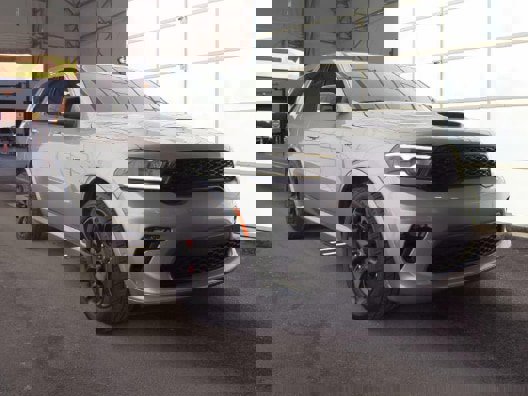 Used 2021 Dodge Durango R/T w/ Tow 'N Go Package AWD/4WD image 3