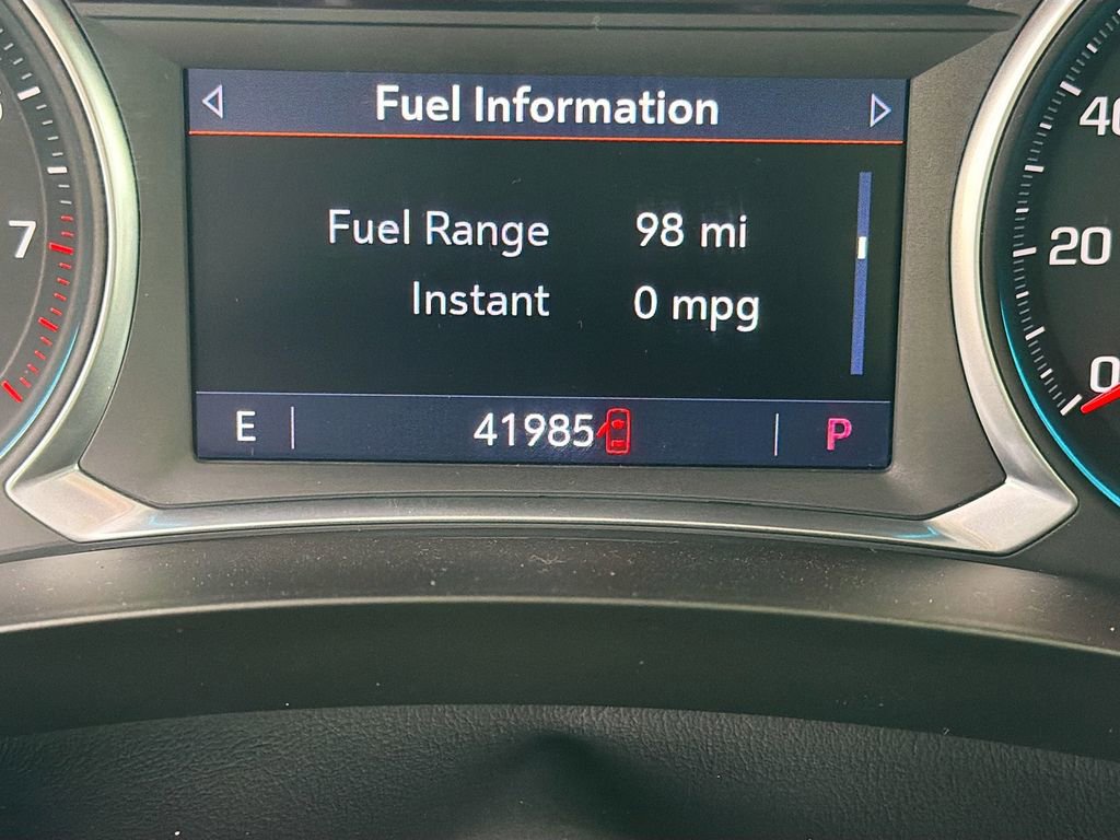 Used 2021 Chevrolet Traverse RS image 41