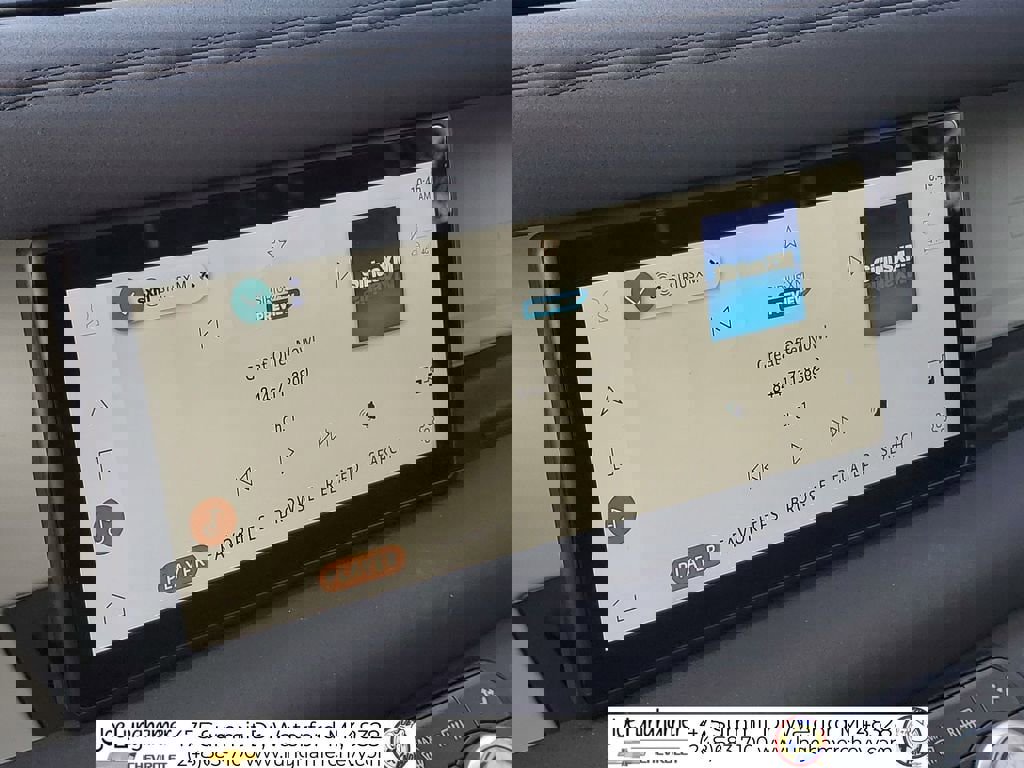 Used 2023 Land Rover Defender 110 SE image 13