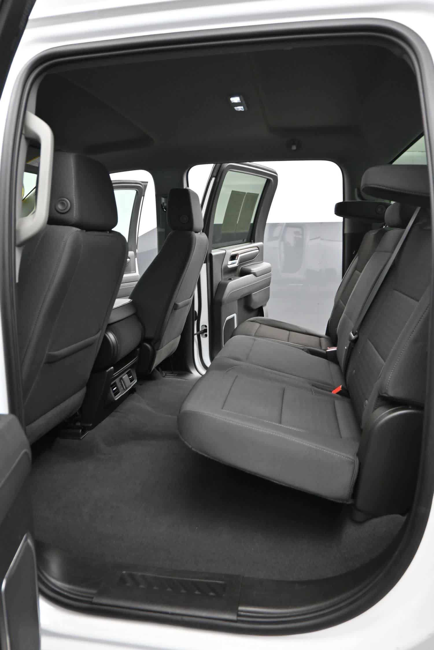 Used 2026 Chevrolet Silverado 2500 LT AWD/4WD image 17