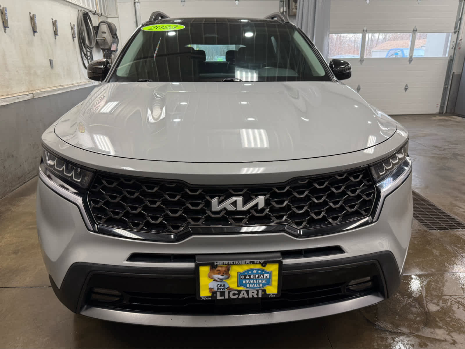 Used 2023 Kia Sorento X-Line EX AWD/4WD image 2