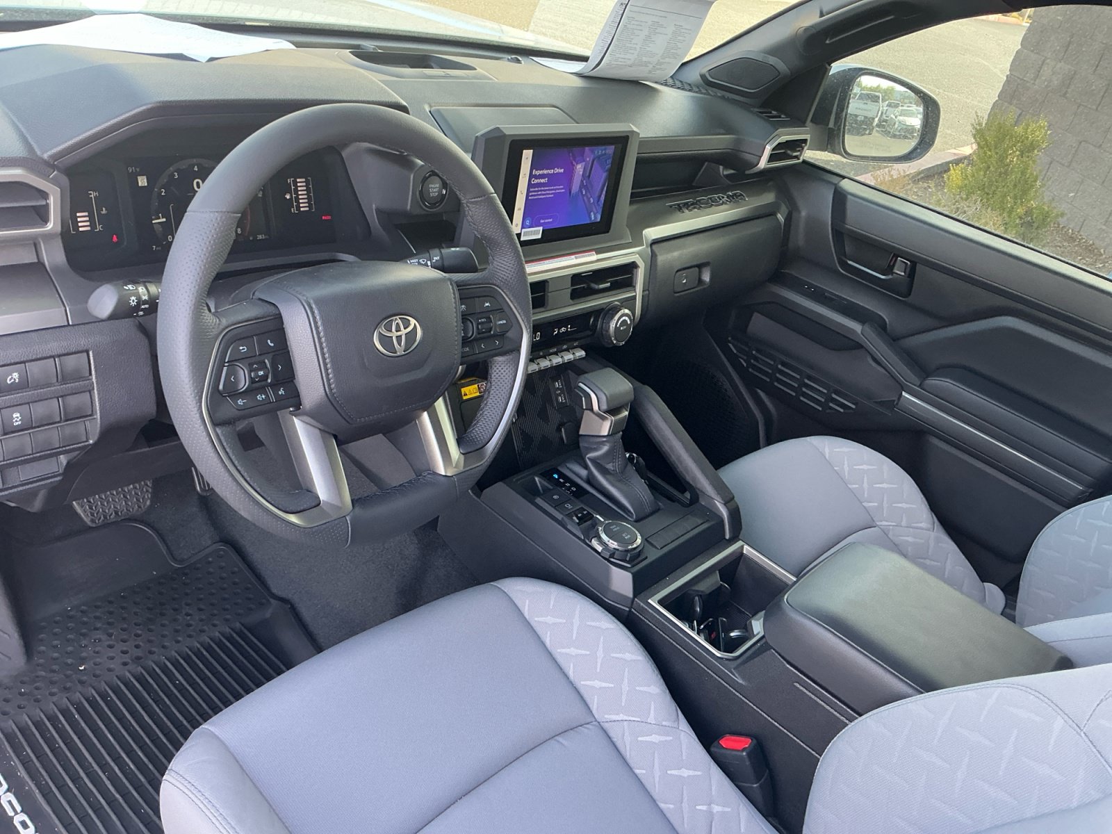 Used 2026 Toyota Tacoma SR5 w/ SR5 Upgrade Package AWD/4WD image 19