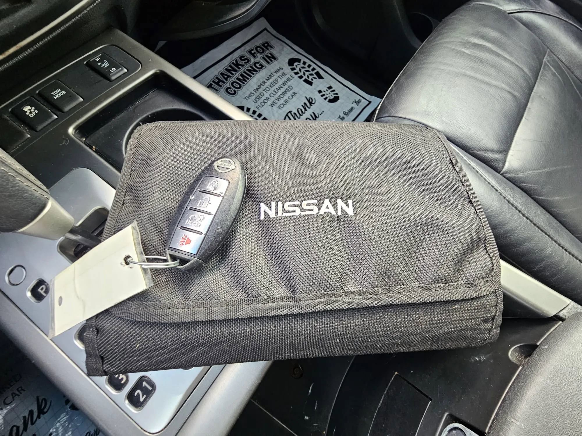 Used 2015 Nissan Armada SL image 23