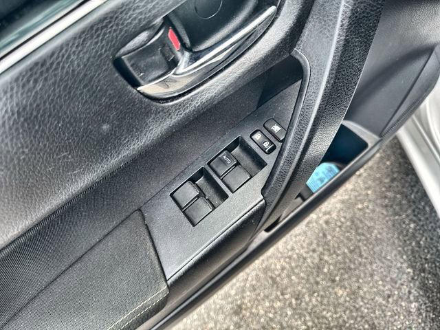 Used 2019 Toyota Corolla LE FWD image 21