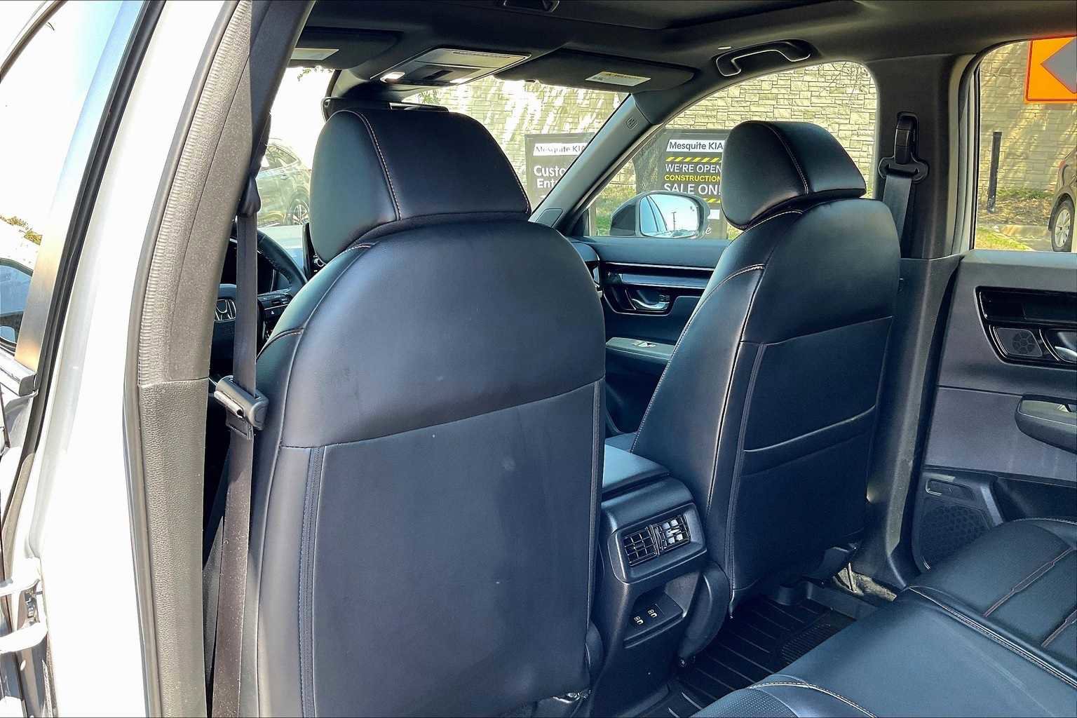 Used 2023 Honda CR-V Sport Touring image 12