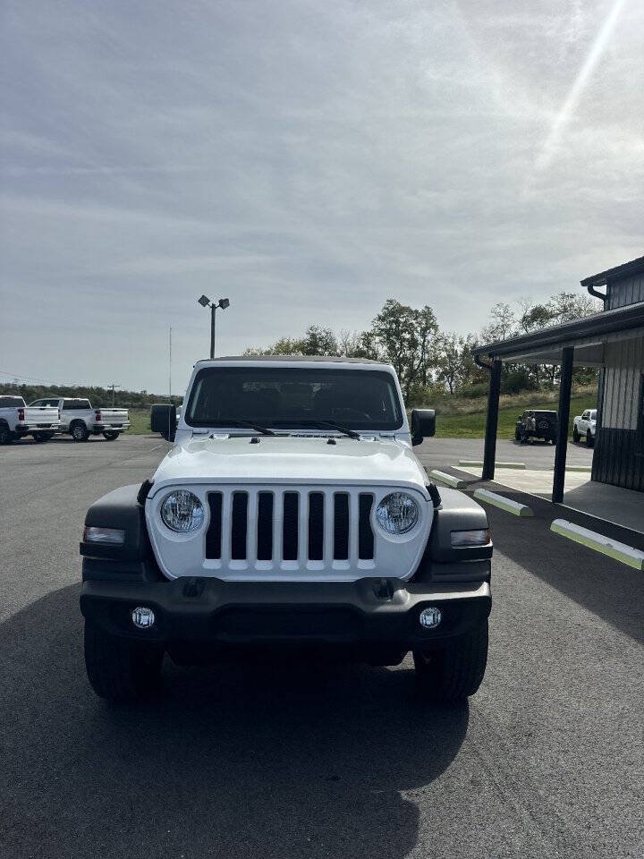 Used 2023 Jeep Wrangler Sport AWD/4WD image 2