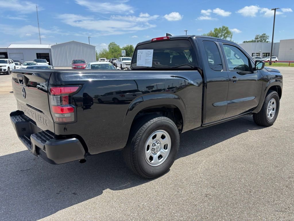 Used 2022 Nissan Frontier S RWD image 4