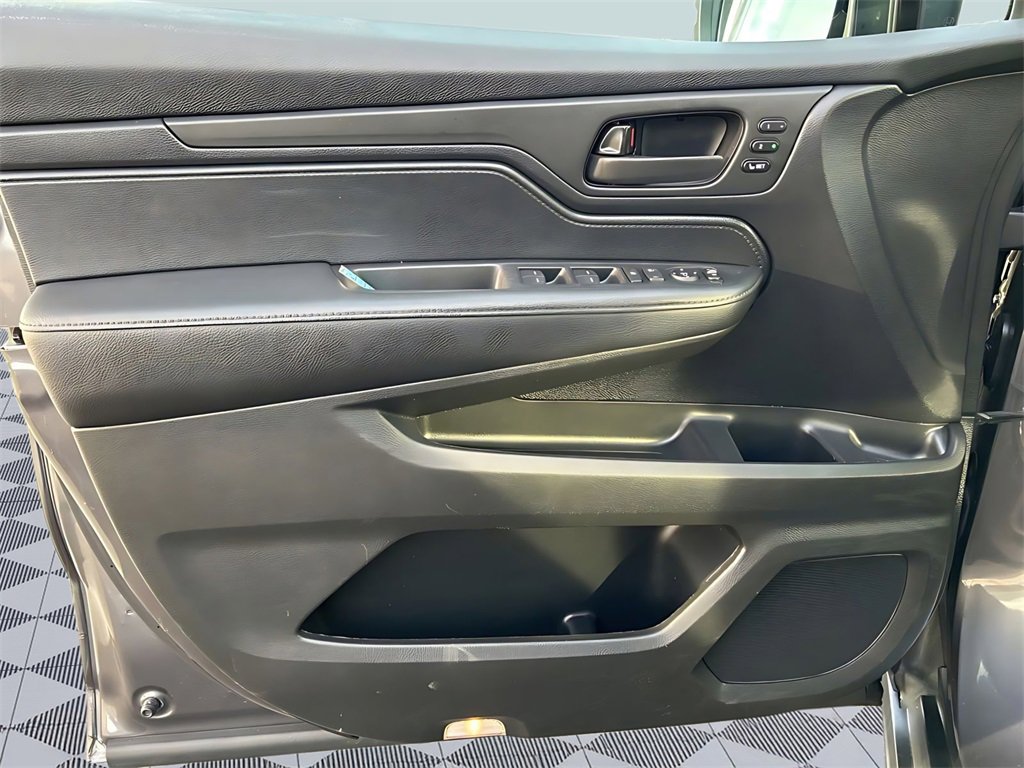 Used 2024 Honda Odyssey EX-L image 22