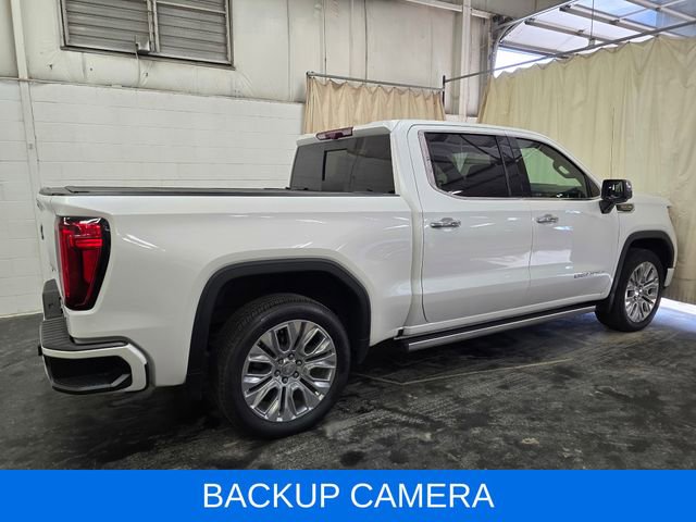 Used 2022 GMC Sierra 1500 Denali w/ Denali Reserve Package AWD/4WD image 7