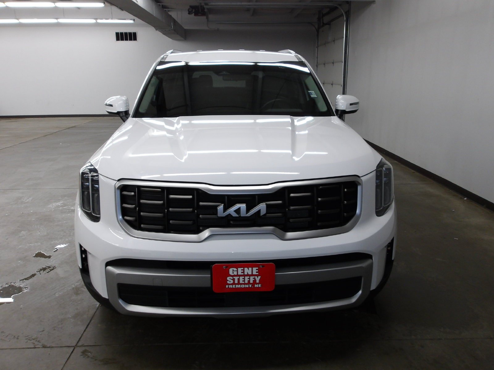Used 2024 Kia Telluride S AWD/4WD image 4