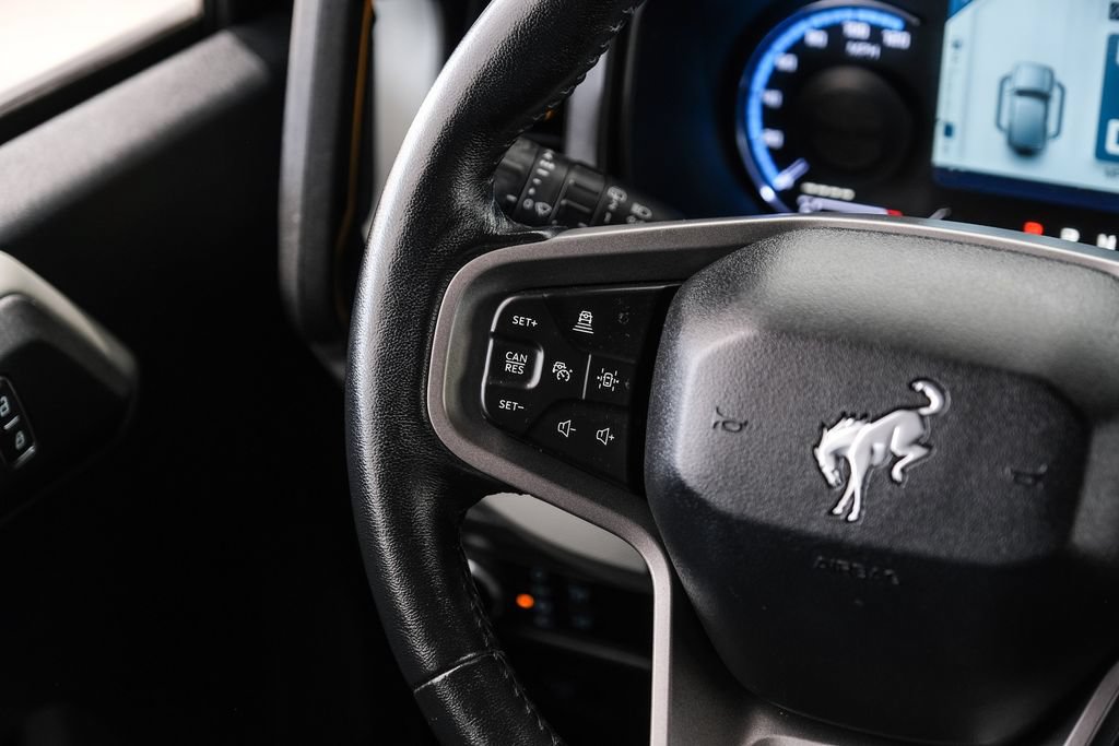 Used 2023 Ford Bronco Badlands AWD/4WD image 15