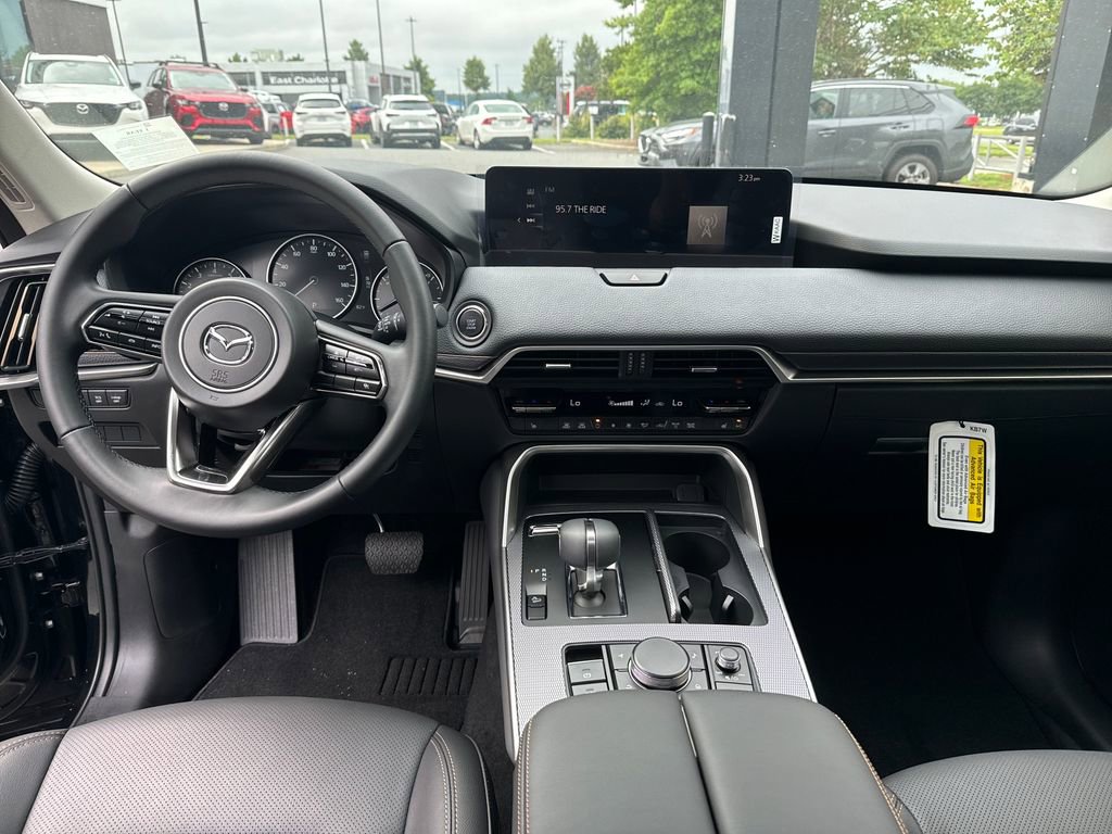 New 2025 MAZDA CX-90 3.3 Turbo w/ Preferred Package image 18