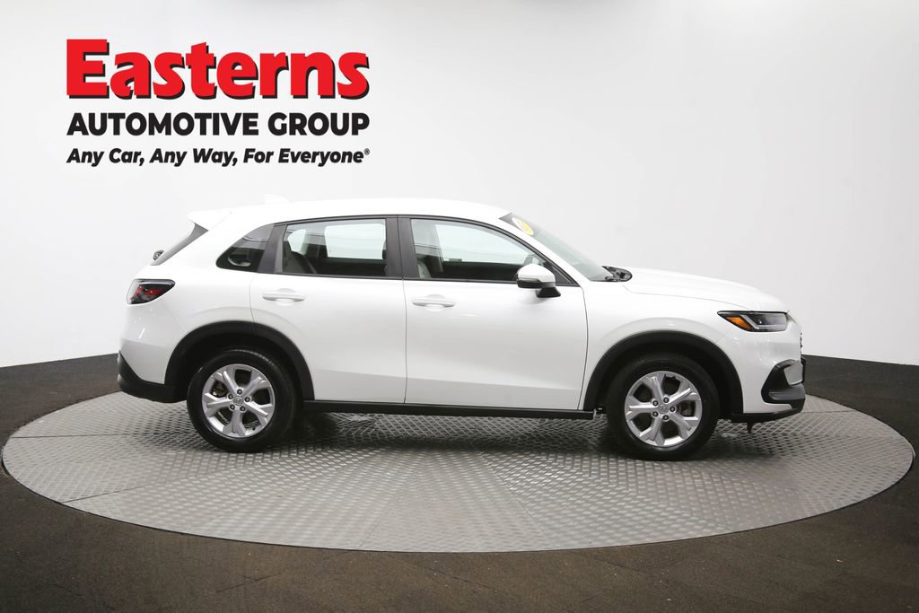 Used 2023 Honda HR-V LX image 43