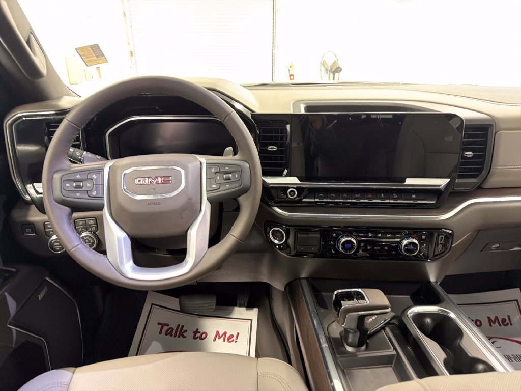 New 2026 GMC Sierra 1500 SLT w/ SLT Premium Plus Package AWD/4WD image 16