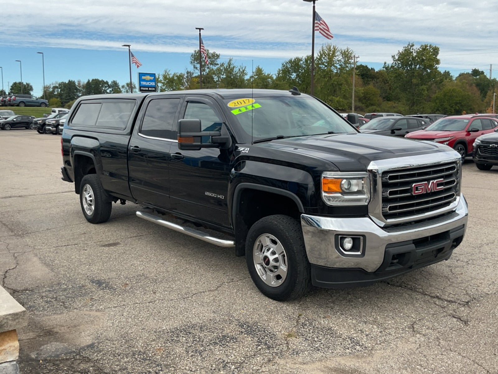 Used 2017 GMC Sierra 2500 SLE w/ Suspension Package, Off-Road AWD/4WD image 2
