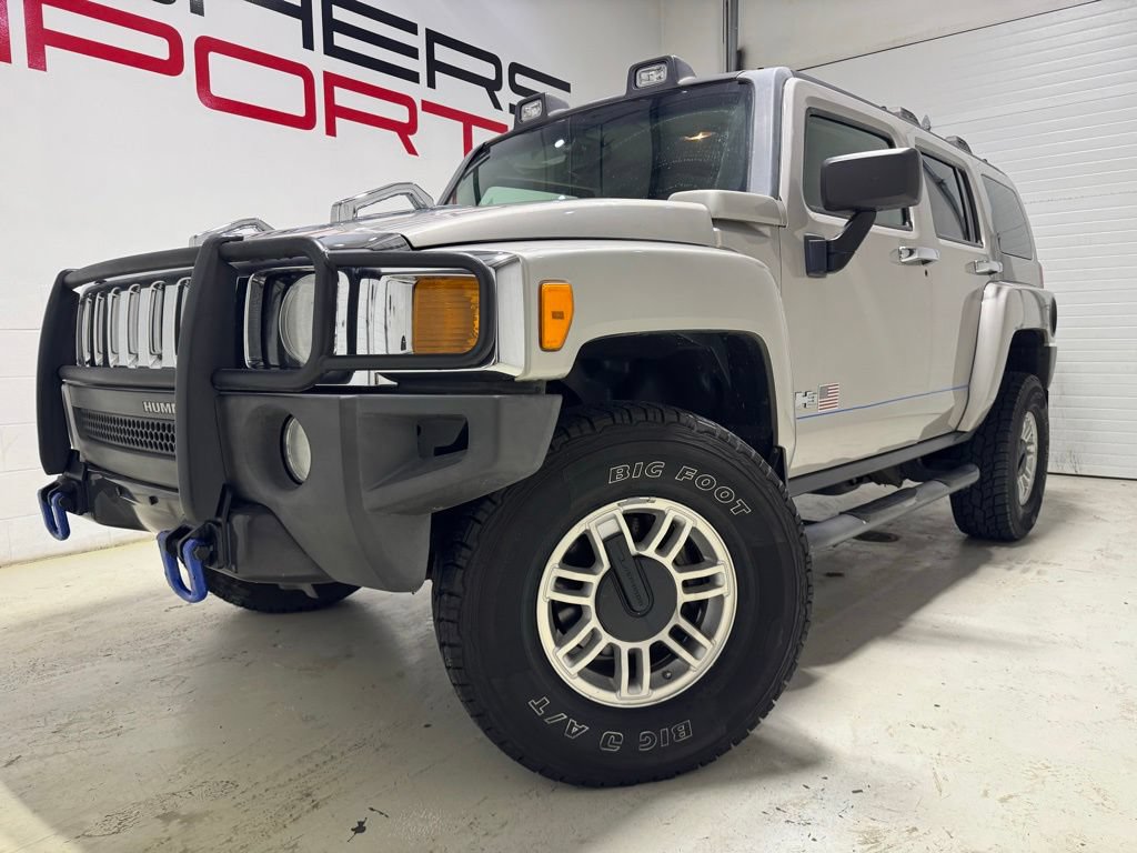 Used 2006 HUMMER H3 AWD/4WD image 1