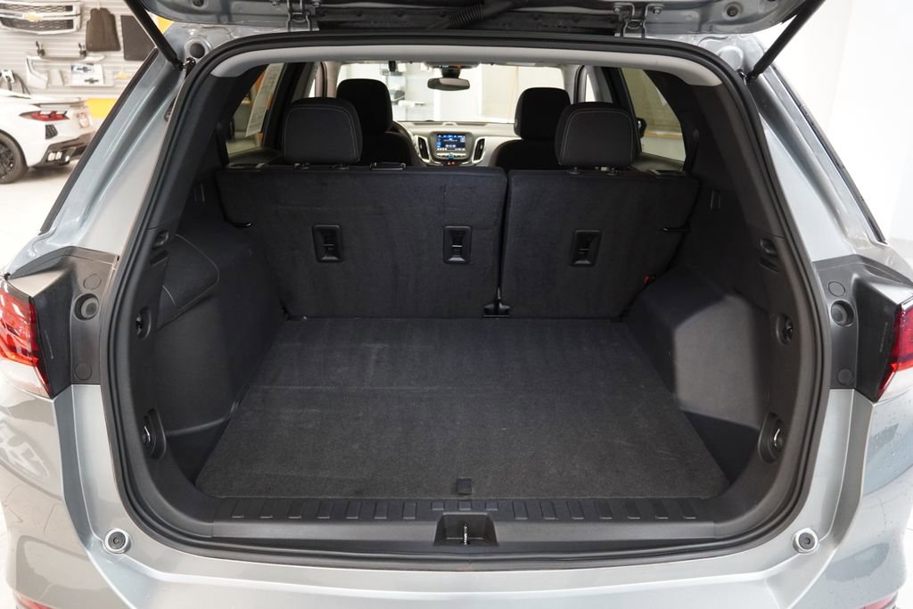 Used 2023 Chevrolet Equinox LS w/ LS Convenience Package image 13