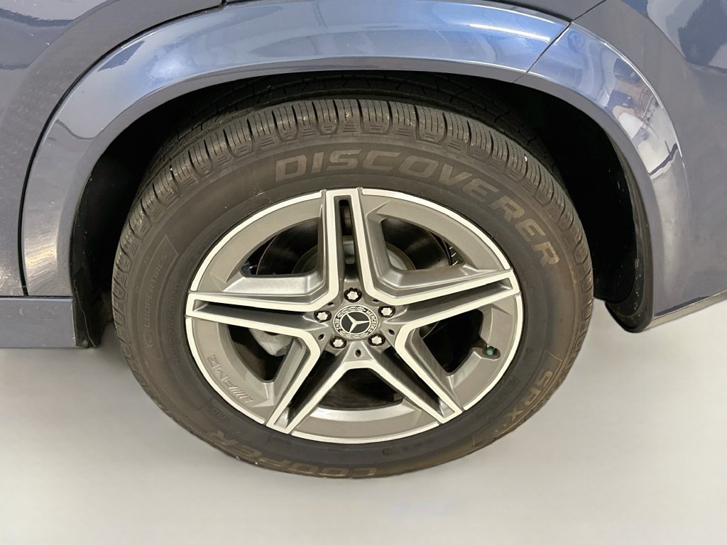 Certified 2025 Mercedes-Benz GLE 350 4MATIC w/ AMG Line Exterior image 34