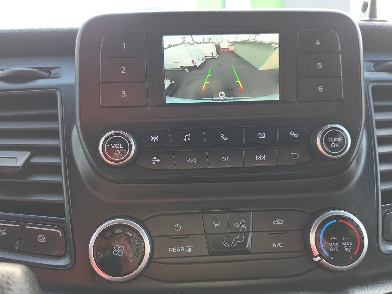 Used 2023 Ford Transit 350 XL RWD image 9
