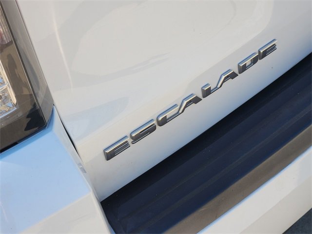 Used 2019 Cadillac Escalade ESV Premium Luxury image 12