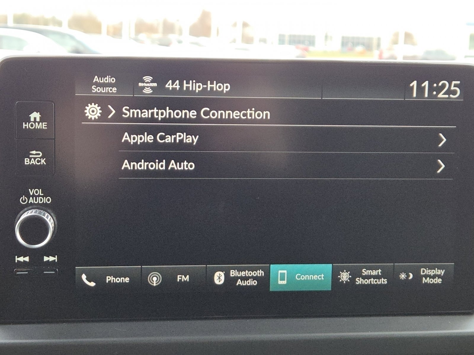 Used 2025 Honda Pilot EX-L image 4