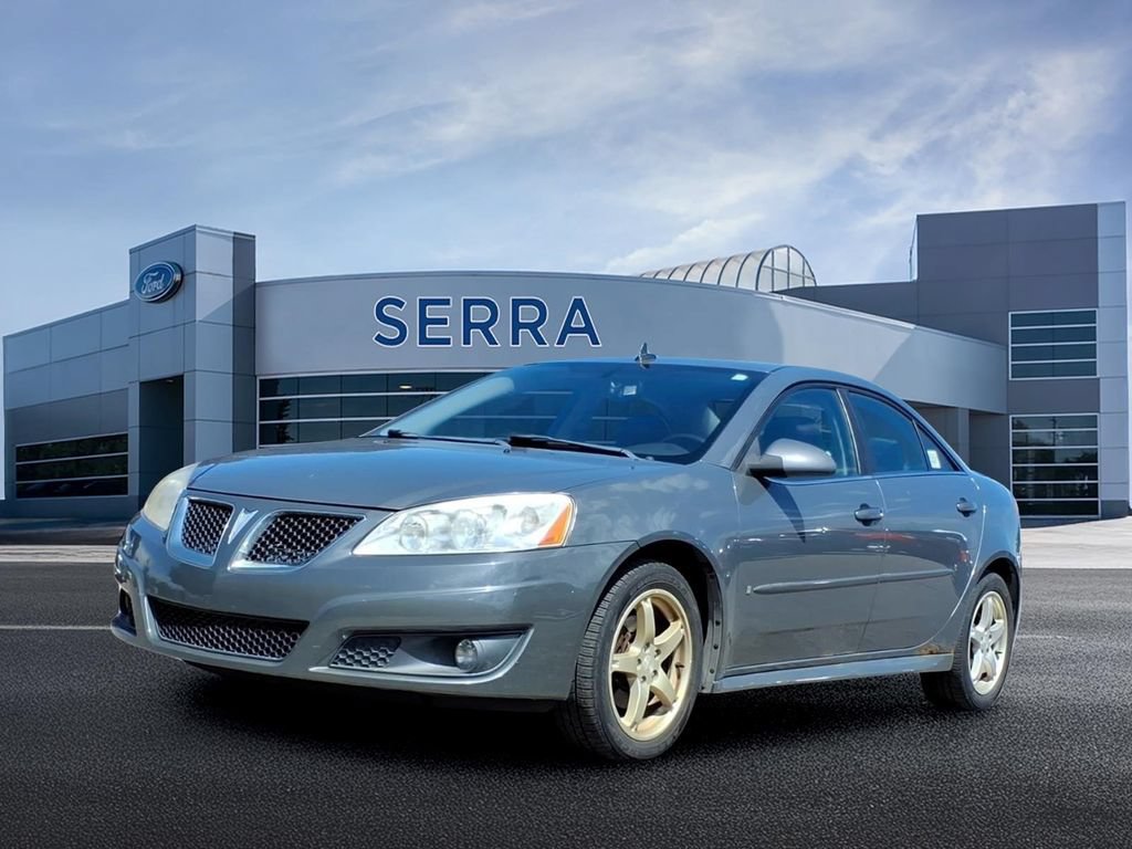 Used 2009 Pontiac G6 Sedan w/ Sport Package 2