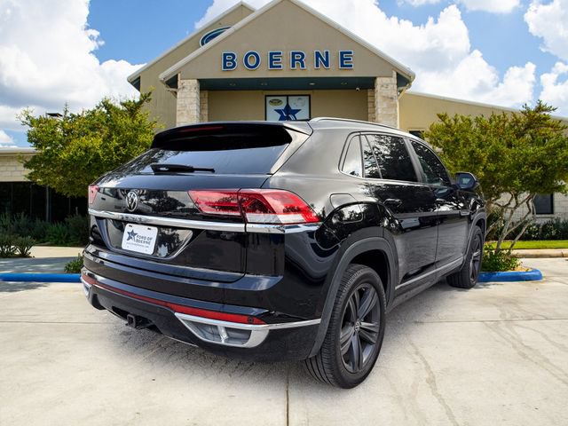 Used 2020 Volkswagen Atlas Cross Sport SE w/ Panoramic Sunroof Package FWD image 5