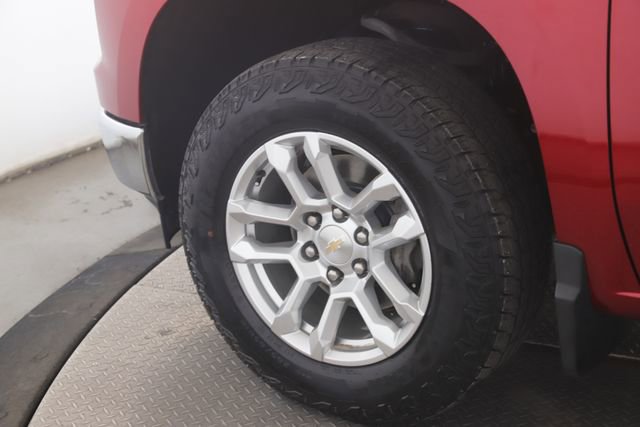 Used 2023 Chevrolet Silverado 1500 LT image 13