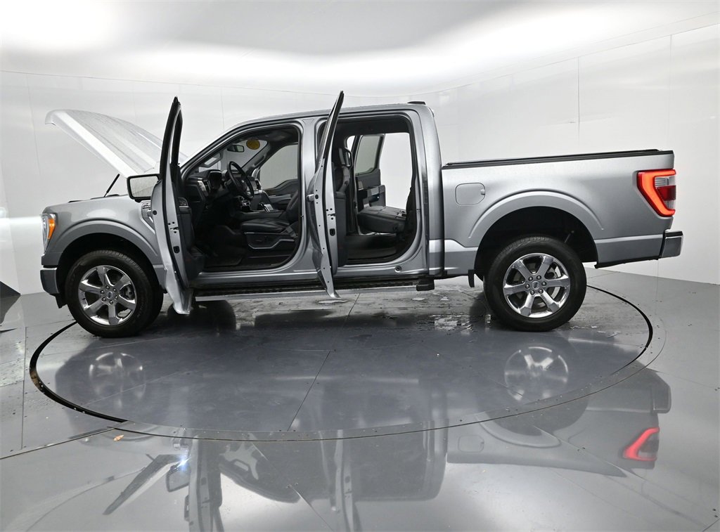 Used 2023 Ford F150 Lariat w/ Max Trailer Tow Package image 60