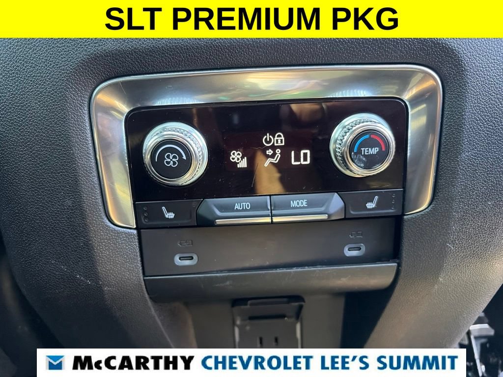 Used 2022 GMC Yukon XL SLT w/ SLT Premium Package AWD/4WD image 42
