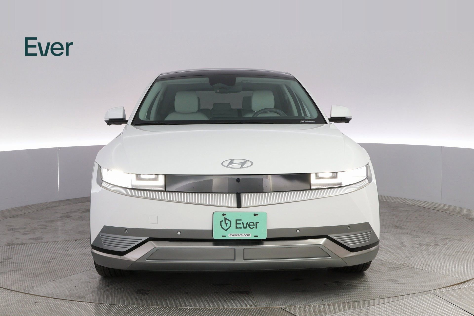 Used 2024 Hyundai Ioniq 5 Limited image 3