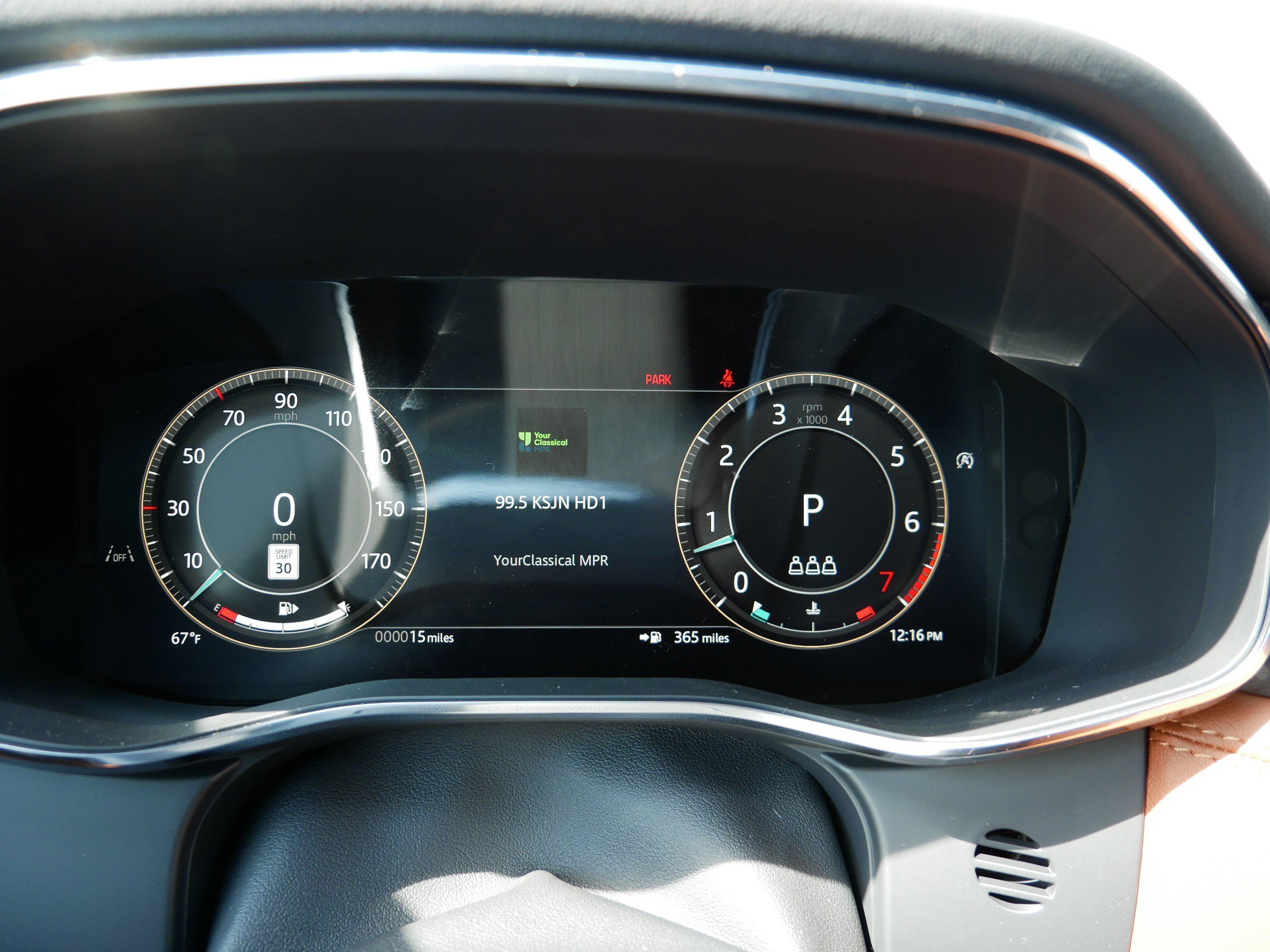 New 2026 Jaguar F-PACE R-Dynamic S image 8