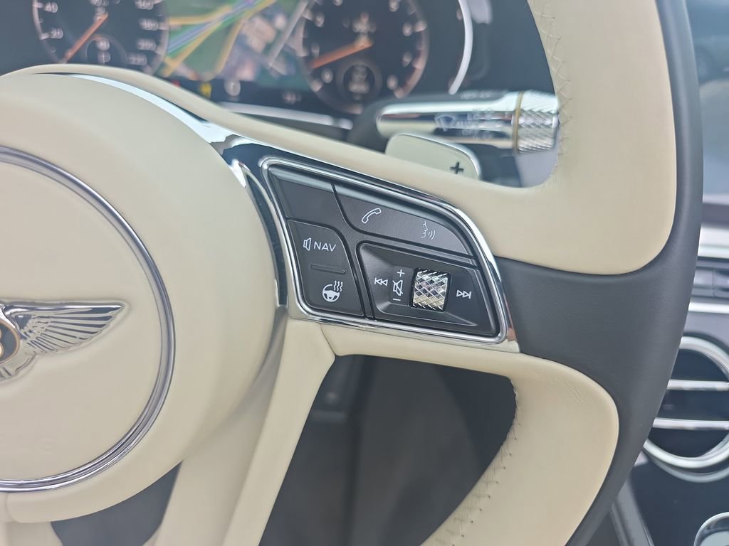 Used 2020 Bentley Continental GT image 32