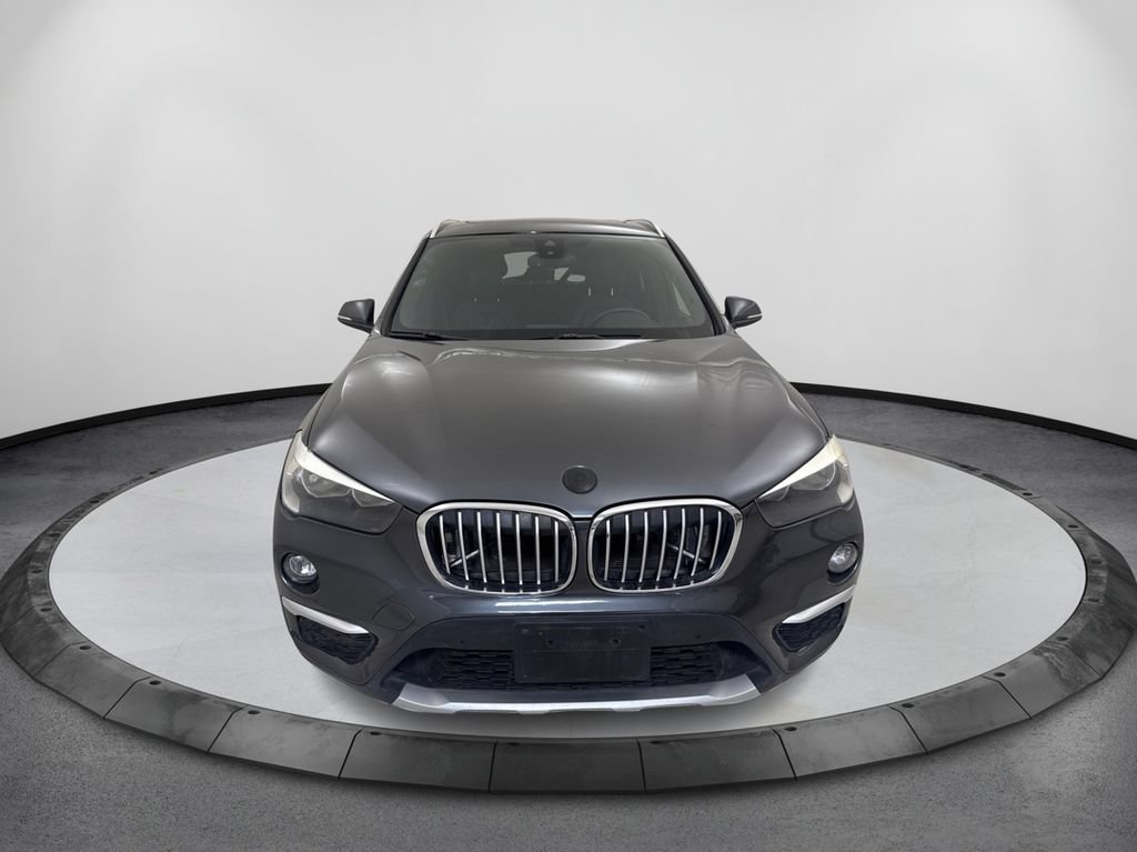 Used 2019 BMW X1 sDrive28i w/ Convenience Package FWD image 2